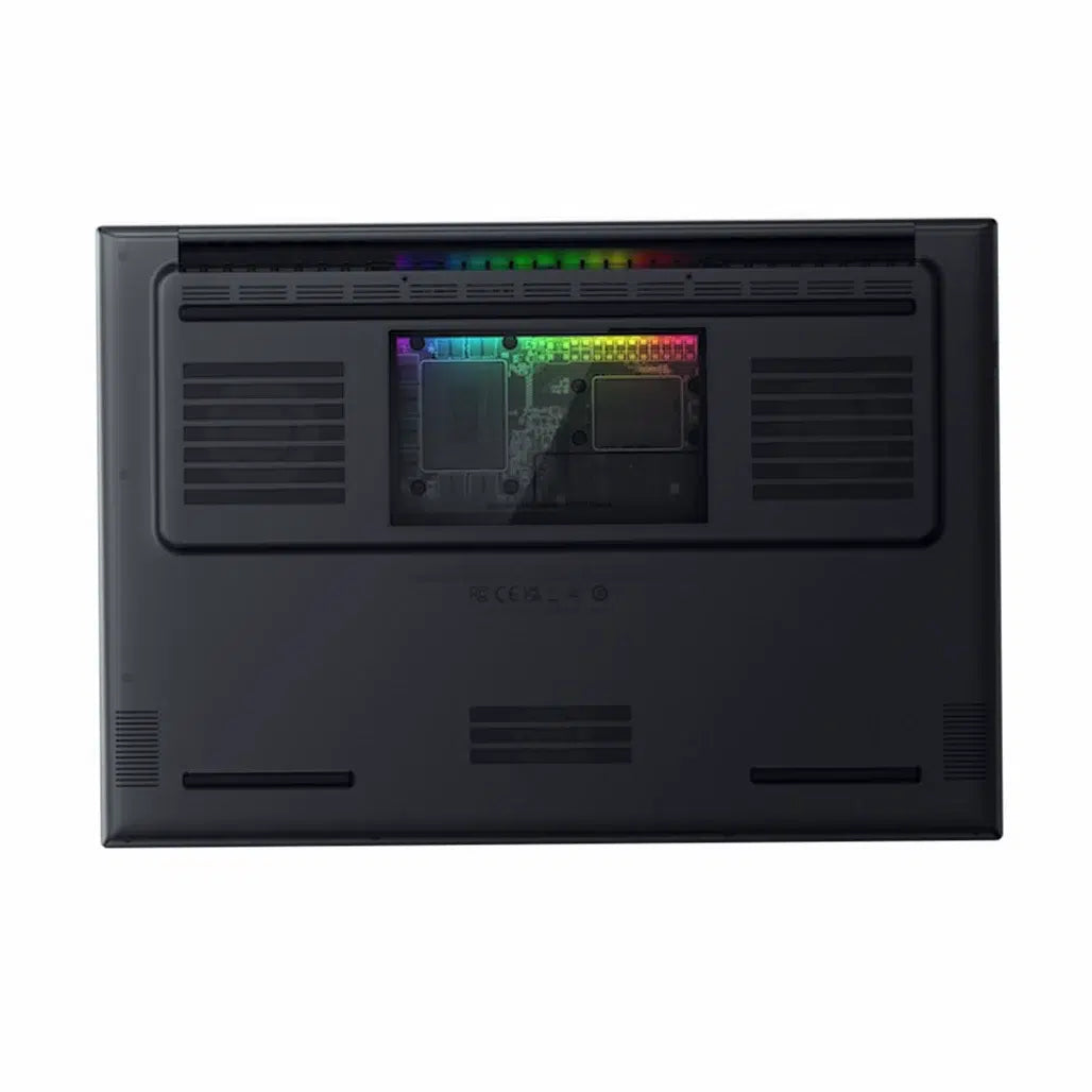 Razer Blade 18 GAMING RZ09-05299ER4-R3U1 - Core™ Ultra 9 275HX - RTX 5090