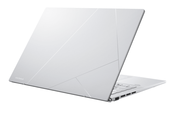 Asus Zenbook S13 UM5302TA-DS71T-CA Ryzen 7 6800U 16GB 1TB SSD 13.3" 2.8K Radeon Graphics - Image 4